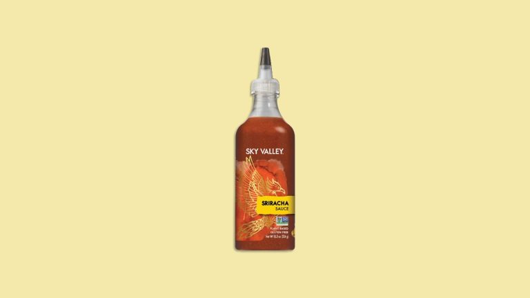 Free Sky Valley Sriracha Sauce