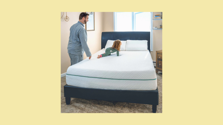 3 Winners Will Receive a Luxury Mattress & Pillows, or Pillows Only – Giveaway by Kiwi Sleep