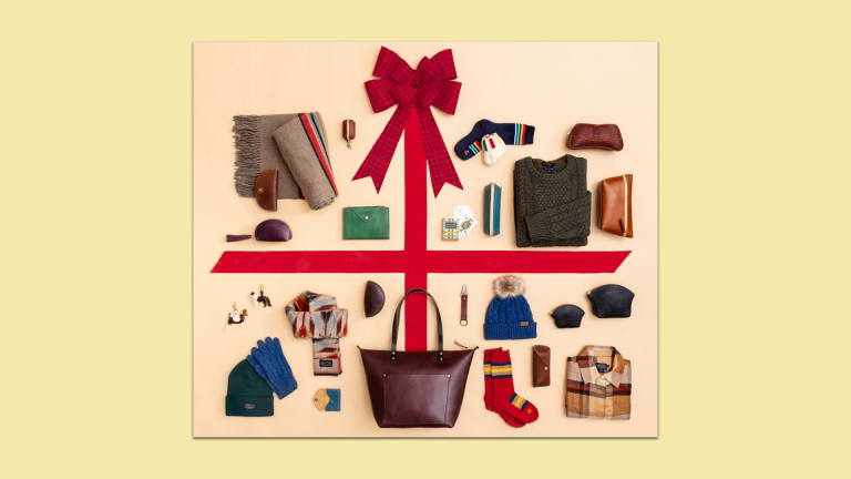 3 Winners Will Each Receive a $150 Gift Card & 2 Mystery Gift Boxes Filled with Winter Essentials – Giveaway by Portland Leather