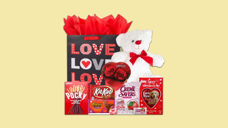 Winner Will Receive $100 Visa Gift Card & Valentine’s Day Chocolate Candy Gift Basket – Giveaway by Kudosz