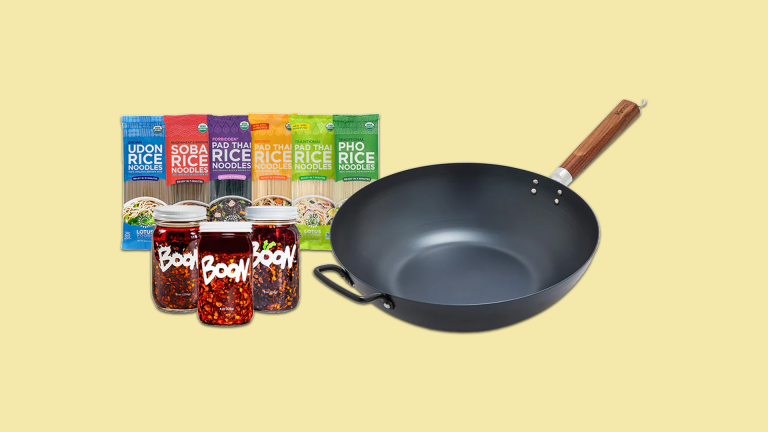 Winner Will Receive a Carbon Steel Wok, a Variety Pack of Organic Noodles, & 3 Jars of Chili Oil – Giveaway by GreenPan