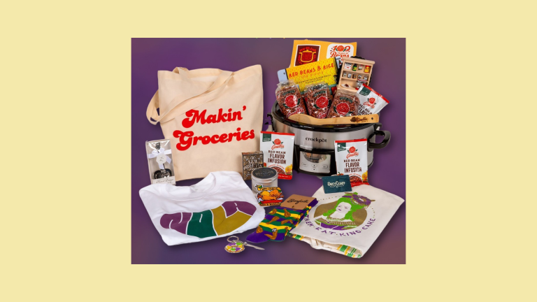 Win a Crockpot, Tote Bag, Socks, Candle, Towel, 3 lbs of Red Kidney Beans, 3 Packs of Red Bean Flavor Infusions & More – Giveaway by Camellia Beans